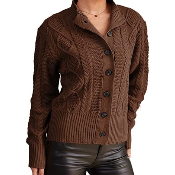 Women's Short Cardigan Long Sleeve Button-Front Cable Knit Sweater - Picture 2 of 4